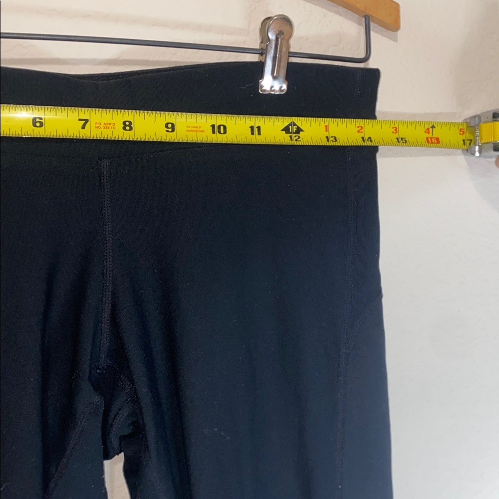 🐛Nike Dri-fit Black leggings that zip open at the bottoms of the legs! - Picture 7 of 10
